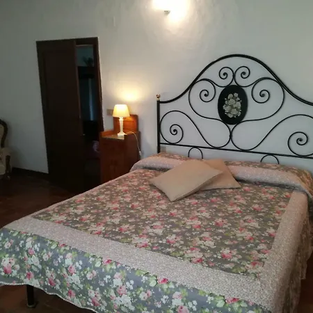 בית חווה Agriturismo Il Riguardino