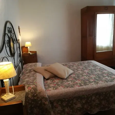 Agriturismo Il Riguardino בית חווה