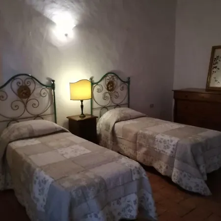 בית חווה Agriturismo Il Riguardino